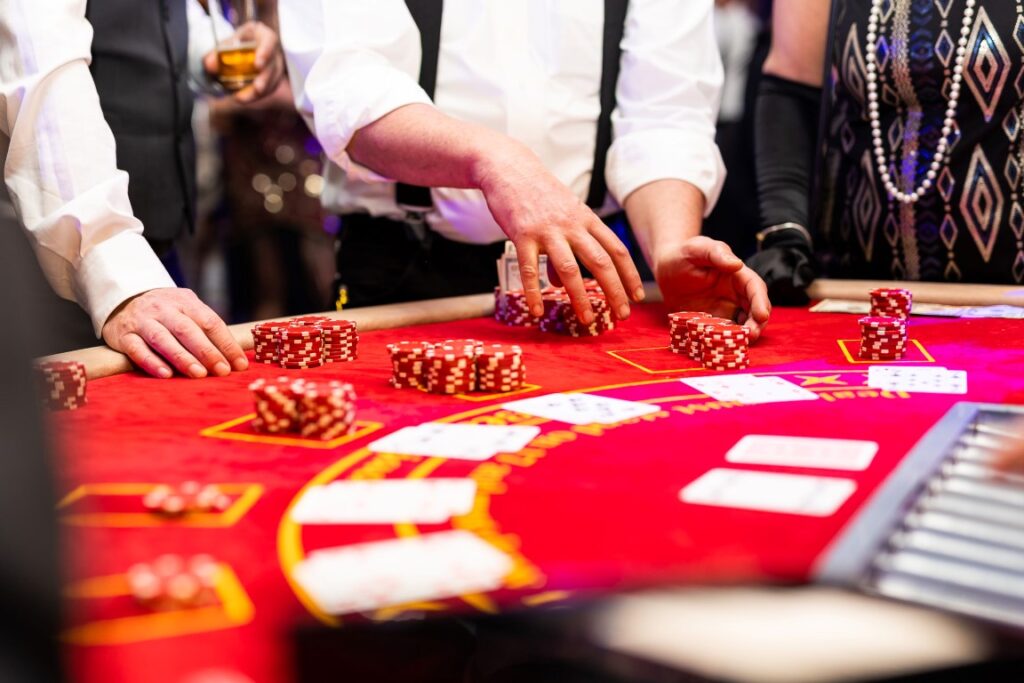 Speeltafels huren op je feest - Mobiel Casino Nederland