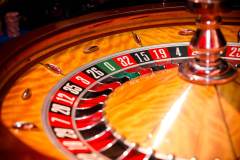 Een roulette tafel huren op uw casino avond